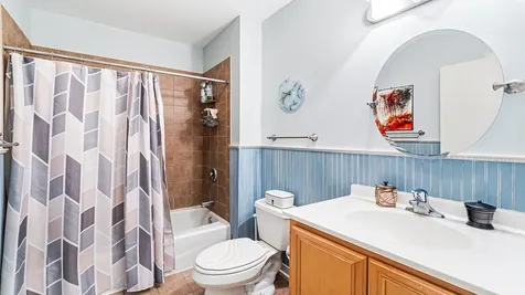 2220 West Maypole Avenue Chicago IL 60612