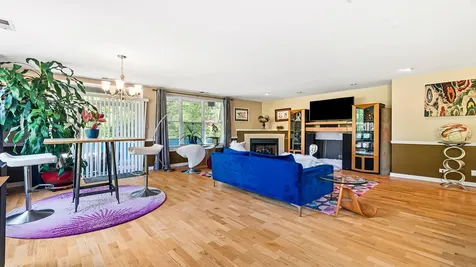 2220 West Maypole Avenue Chicago IL 60612