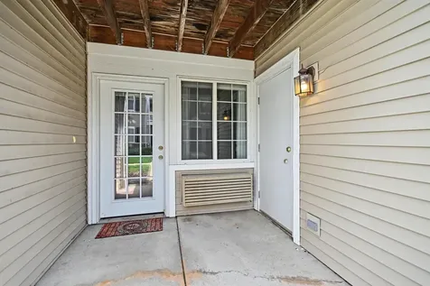 142 Bertram Drive Yorkville IL 60560