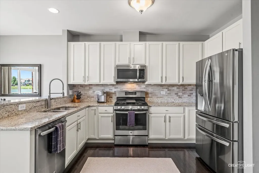 2854 Henley Lane Naperville IL 60540
