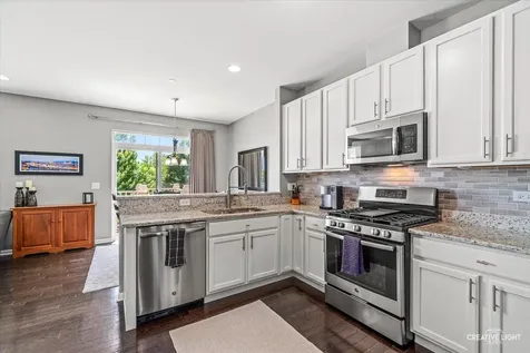 2854 Henley Lane Naperville IL 60540