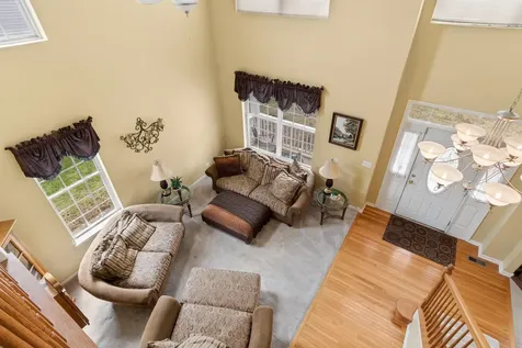 241 Ashcroft Lane Oswego IL 60543