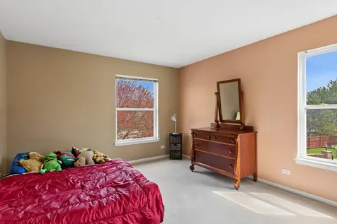 241 Ashcroft Lane Oswego IL 60543