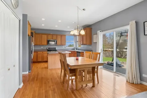 241 Ashcroft Lane Oswego IL 60543