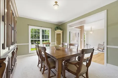 729 West Thornwood Drive South Elgin IL 60177