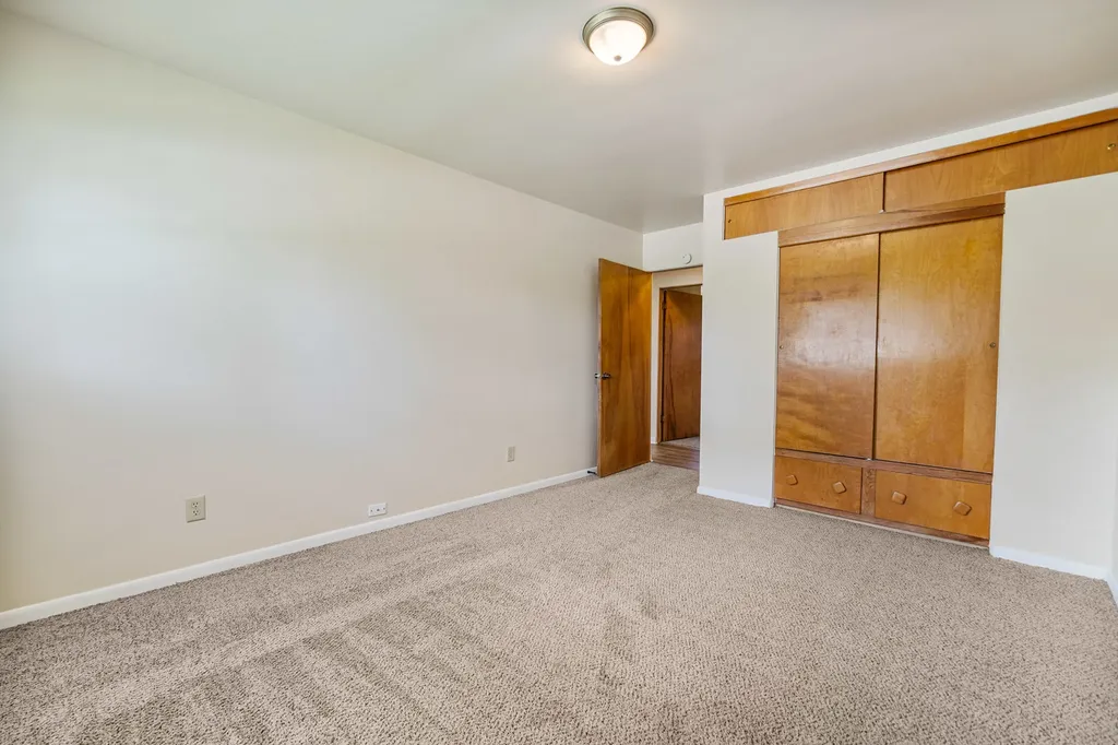 817 Summit Drive Lockport IL 60441