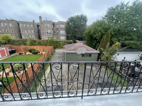 8023 South Yates Boulevard Chicago IL 60617