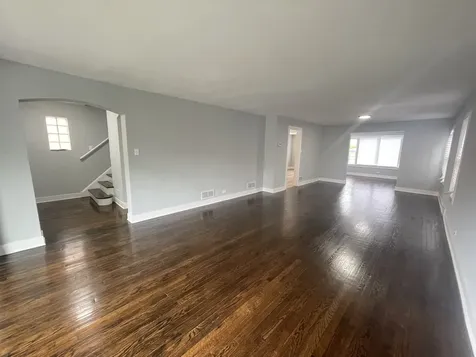 8023 South Yates Boulevard Chicago IL 60617
