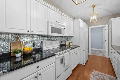 4412 River Drive Moline IL 61265