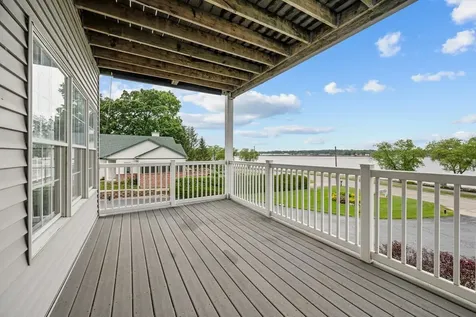 4412 River Drive Moline IL 61265
