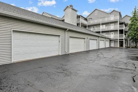 4412 River Drive Moline IL 61265