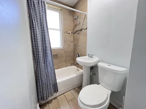 8856 South Lowe Avenue Chicago IL 60620