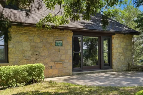 4212 West Wisconsin Street Dixon IL 61021