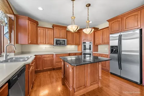 261 Johnson Woods Drive Batavia IL 60510