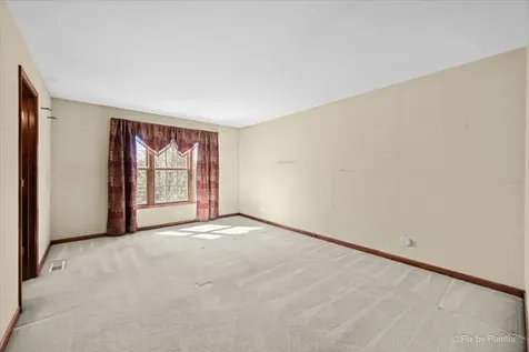261 Johnson Woods Drive Batavia IL 60510