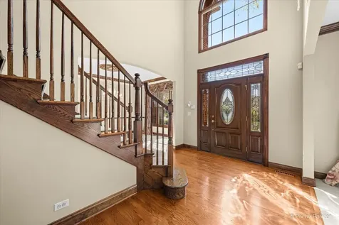 261 Johnson Woods Drive Batavia IL 60510