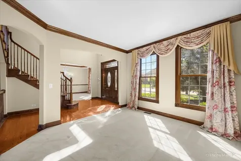 261 Johnson Woods Drive Batavia IL 60510