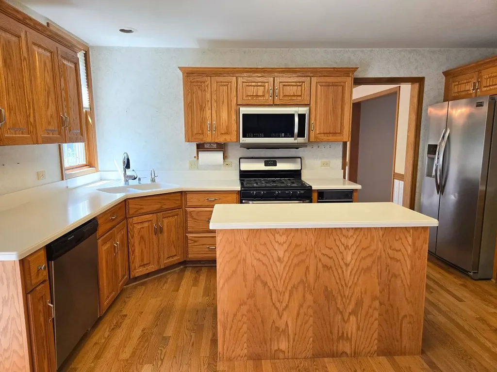 2286 Brookside Lane Aurora IL 60502