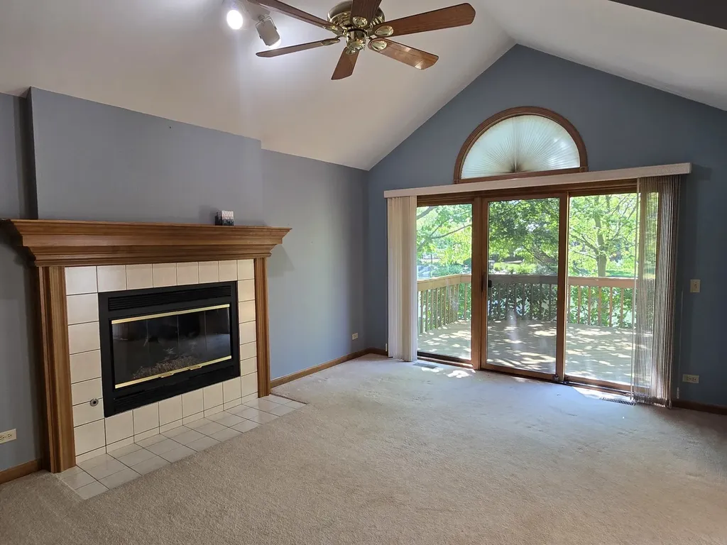 2286 Brookside Lane Aurora IL 60502