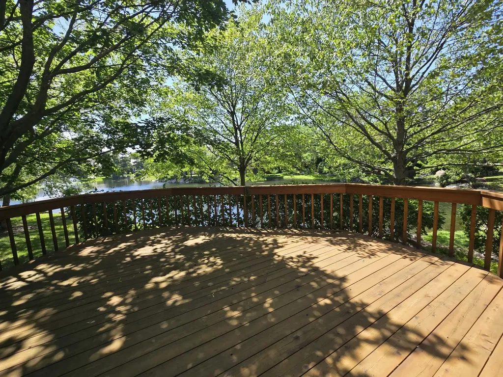 2286 Brookside Lane Aurora IL 60502