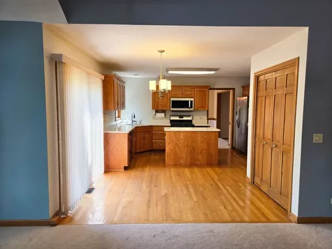 2286 Brookside Lane Aurora IL 60502