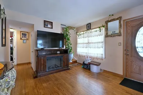 236 East Armitage Avenue Northlake IL 60164