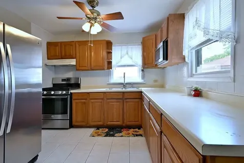 236 East Armitage Avenue Northlake IL 60164