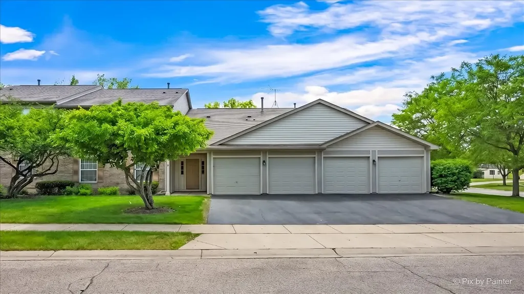 1101 Yorkshire Court Elgin IL 60120