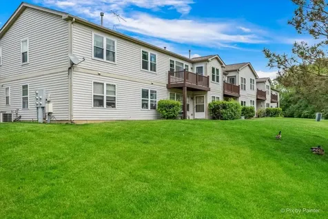 1101 Yorkshire Court Elgin IL 60120