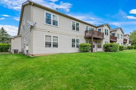 1101 Yorkshire Court Elgin IL 60120