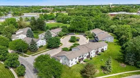 1101 Yorkshire Court Elgin IL 60120