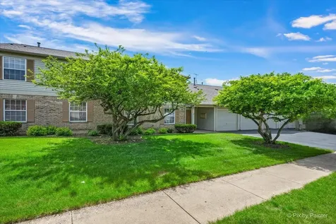 1101 Yorkshire Court Elgin IL 60120