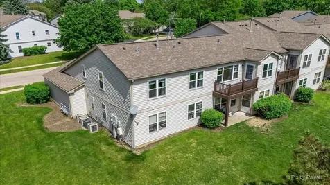 1101 Yorkshire Court Elgin IL 60120