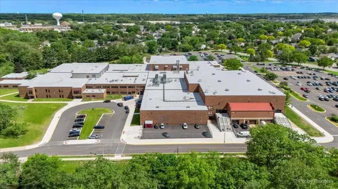1101 Yorkshire Court Elgin IL 60120