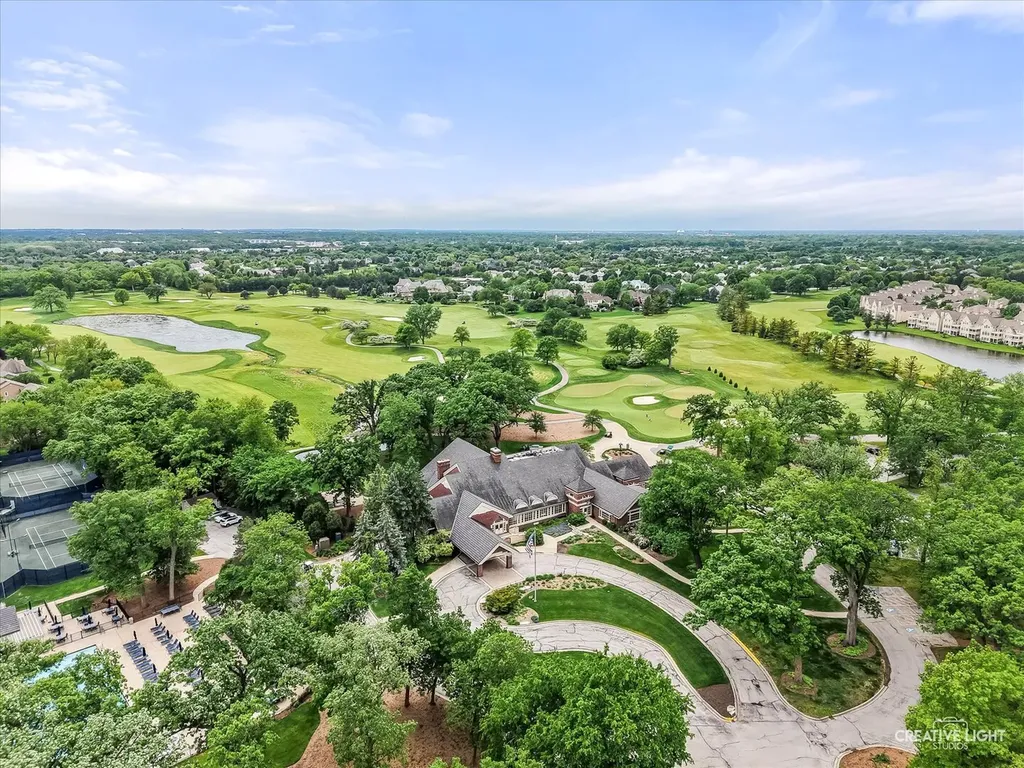 2311 Woodglen Court Aurora IL 60502
