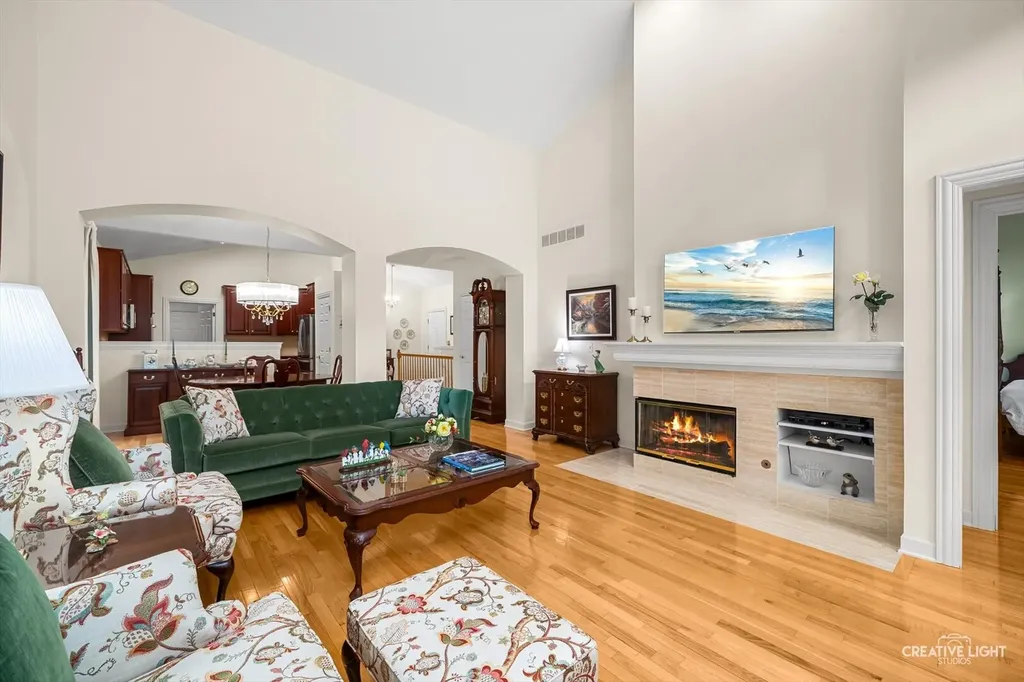 2311 Woodglen Court Aurora IL 60502