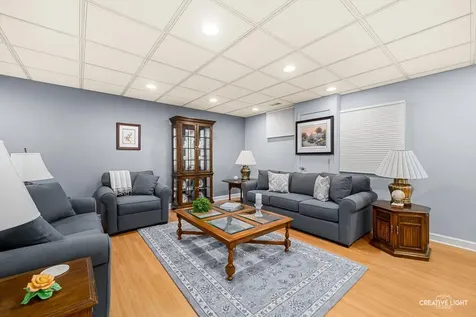 2311 Woodglen Court Aurora IL 60502