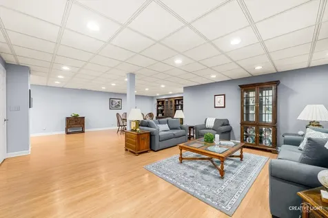 2311 Woodglen Court Aurora IL 60502
