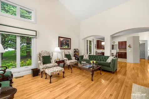 2311 Woodglen Court Aurora IL 60502