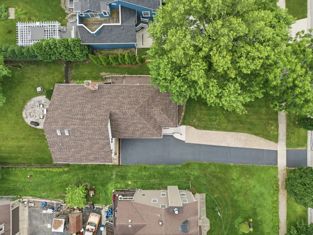 5417 Blodgett Avenue Downers Grove IL 60515