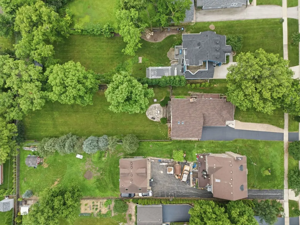 5417 Blodgett Avenue Downers Grove IL 60515