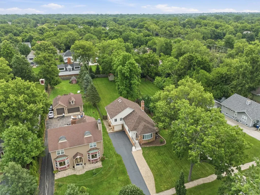 5417 Blodgett Avenue Downers Grove IL 60515