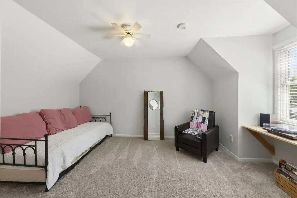 888 Shady Lane Aurora IL 60506