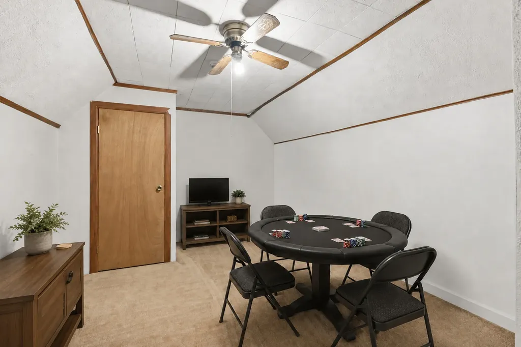 888 Shady Lane Aurora IL 60506