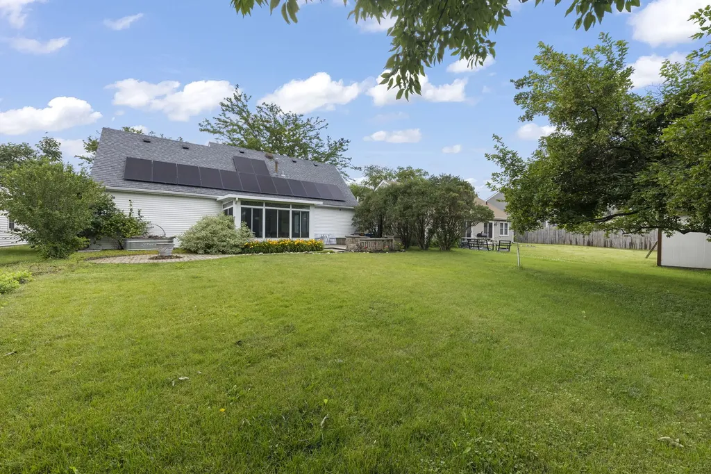 888 Shady Lane Aurora IL 60506