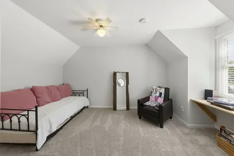 888 Shady Lane Aurora IL 60506