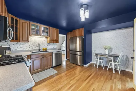 888 Shady Lane Aurora IL 60506