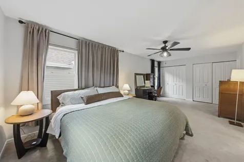 888 Shady Lane Aurora IL 60506