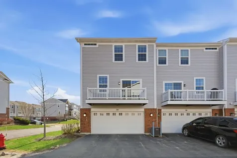 72 Nicholas Drive E Des Plaines IL 60016