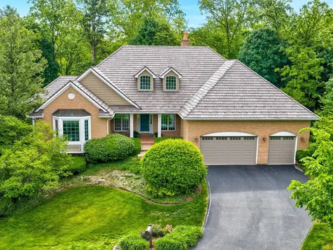 21739 West Jupiter Court Mundelein IL 60060